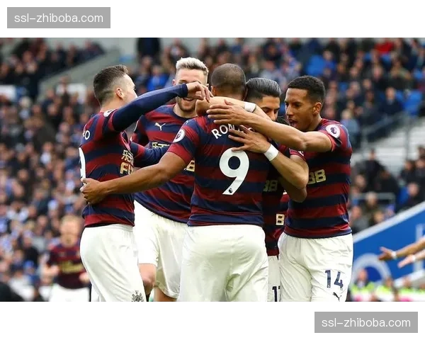 英超:布莱顿3-3战平阿斯顿维拉,双方补时阶段各入一球